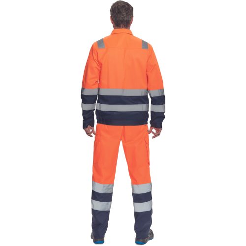 Cerva Valencia Lathatosagi Kabat hv narancs sotetkek